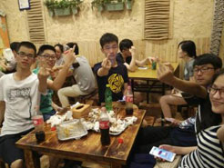中站烧烤加盟,学烧烤技术,开烧烤店多少钱疯狂烤翅加盟